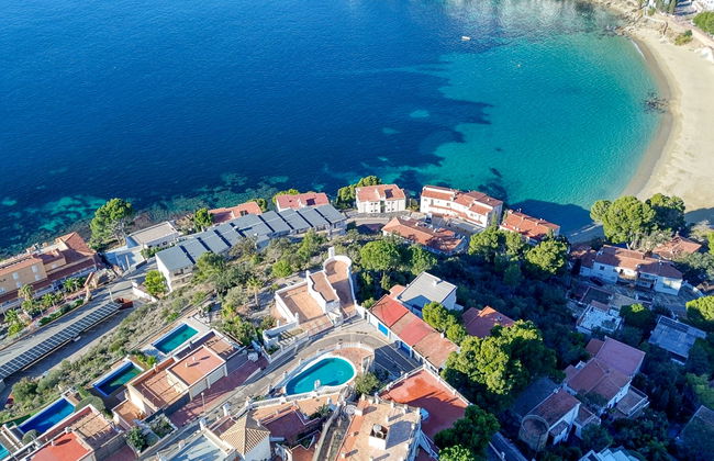 4 bedroom House in Roses with swimming pool and terrace - Photo 28