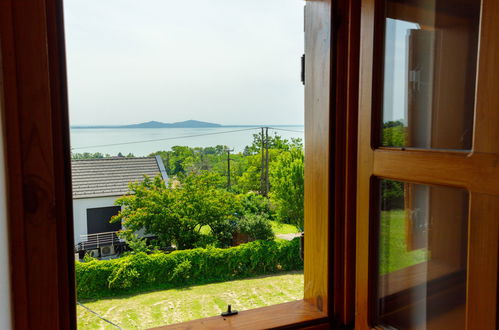 Photo 24 - 2 bedroom House in Badacsonytomaj with sea view