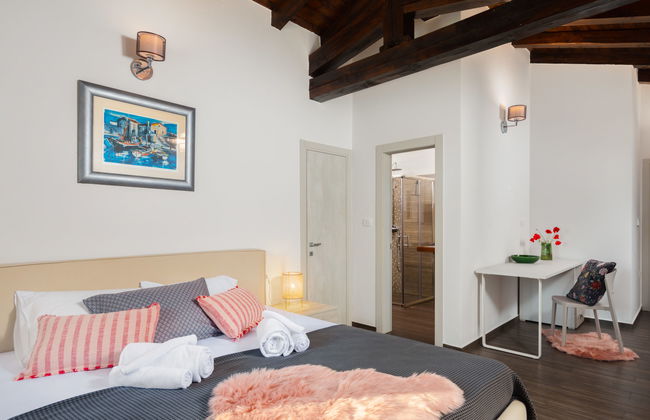 Casa de 4 quartos em Tinjan com piscina privada e jardim - Foto 29