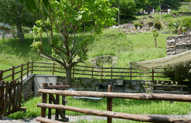 2 bedroom House in Serravalle with garden - Photo 30