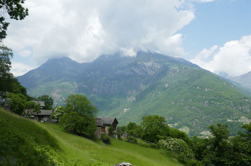 Foto 37 - Casa de 2 quartos em Serravalle com jardim e vista para a montanha