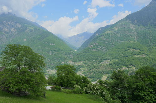 Photo 15 - Maison de 2 chambres à Serravalle avec jardin et vues sur la montagne