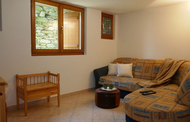 2 bedroom House in Serravalle with garden - Photo 9