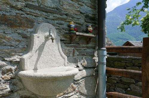 Photo 31 - Maison de 2 chambres à Serravalle avec jardin et vues sur la montagne