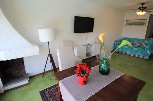 Photo 8 - 2 bedroom Apartment in Leggiuno with swimming pool and mountain view