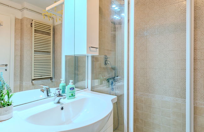 Apartamento de 3 quartos em Leggiuno com piscina e jardim - Foto 19