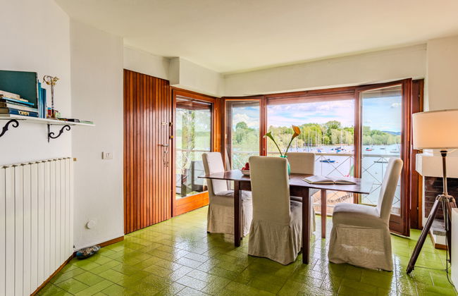 Apartamento de 3 quartos em Leggiuno com piscina e jardim - Foto 7