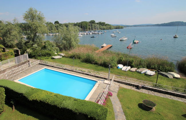 Apartamento de 3 quartos em Leggiuno com piscina e jardim - Foto 4