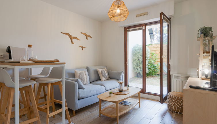 Foto 1 - Apartamento de 1 habitación en Cabourg con terraza y vistas al mar