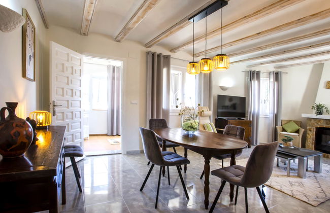 Casa de 4 quartos em Orba com piscina privada e jardim - Foto 7