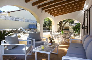 Foto 2 - Haus mit 3 Schlafzimmern in Orba mit privater pool und garten
