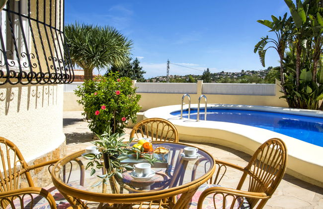 Casa de 4 quartos em Orba com piscina privada e jardim - Foto 23