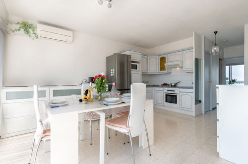 Foto 3 - Apartamento de 1 quarto em Le Grau-du-Roi com terraço e vistas do mar
