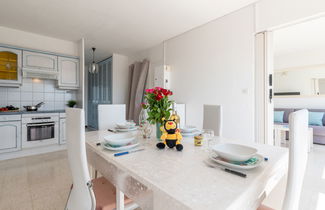 Foto 2 - Apartamento de 1 quarto em Le Grau-du-Roi com terraço e vistas do mar