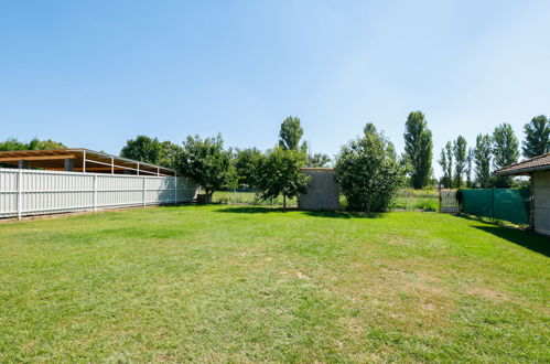 Photo 27 - Appartement de 2 chambres à Balatonszárszó avec jardin