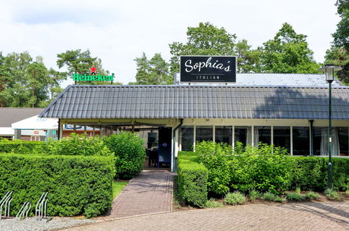 Photo 6 - Maison de 2 chambres à Beekbergen avec piscine et jardin