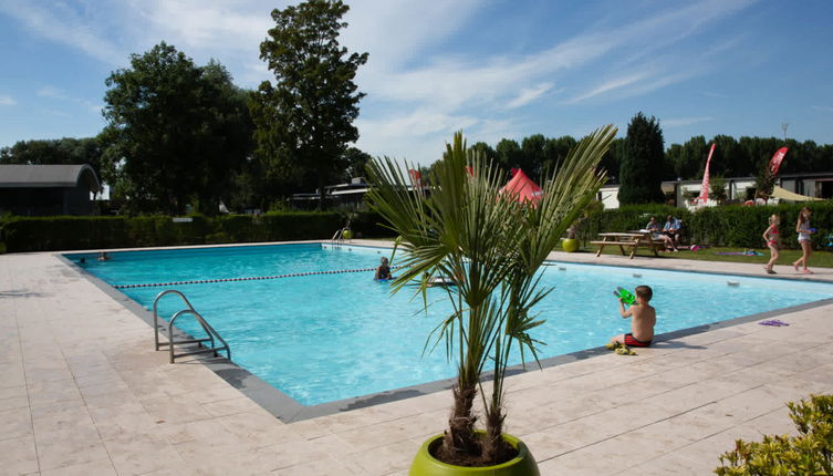 Photo 1 - Maison de 3 chambres à Dordrecht avec piscine et terrasse