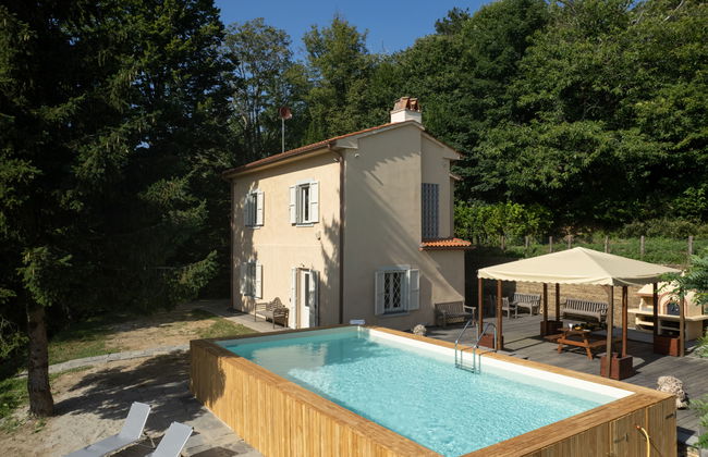 Casa de 3 quartos em Calci com piscina privada e jardim - Foto 1