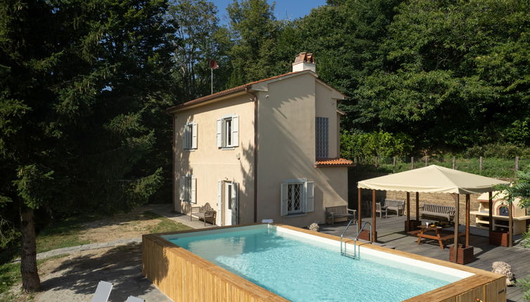 Photo 1 - Maison de 2 chambres à Calci avec piscine privée et jardin