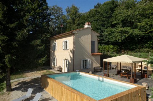 Foto 1 - Casa de 2 habitaciones en Calci con piscina privada y jardín
