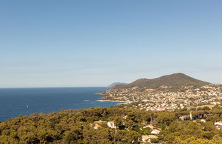 Photo 2 - 1 bedroom Apartment in Carqueiranne with terrace and sea view