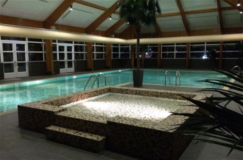 Foto 12 - Casa de 3 habitaciones en Otterlo con piscina y terraza