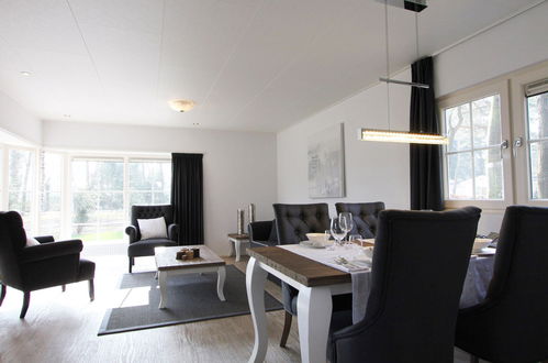 Photo 8 - 2 bedroom House in Belfeld with swimming pool and terrace