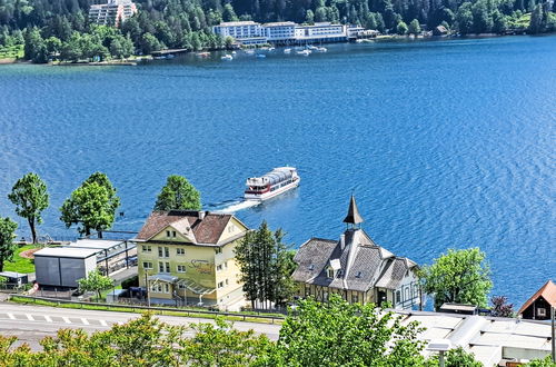 Foto 17 - Appartamento con 2 camere da letto a Treffen am Ossiacher See con giardino