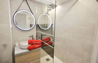 Photo 3 - 1 bedroom Apartment in Cavalaire-sur-Mer with swimming pool