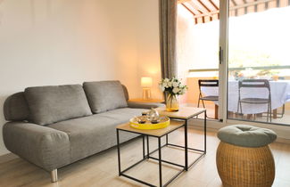 Photo 2 - 1 bedroom Apartment in Cavalaire-sur-Mer with swimming pool
