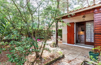 Photo 2 - House in Les Mathes with swimming pool and sea view