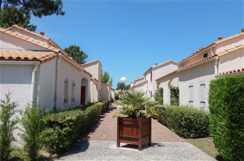 Foto 19 - Casa de 1 habitación en Les Mathes con piscina y vistas al mar