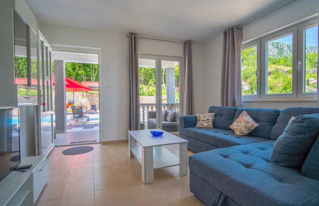 Casa de 4 quartos em Vinodolska Općina com piscina privada e terraço - Foto 3
