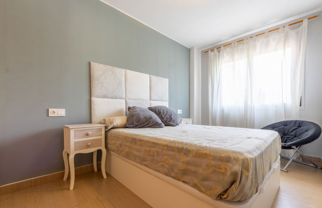 Apartamento de 4 quartos em Torredembarra com piscina e jardim - Foto 5