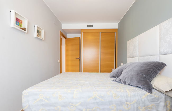Apartamento de 4 quartos em Torredembarra com piscina e jardim - Foto 8