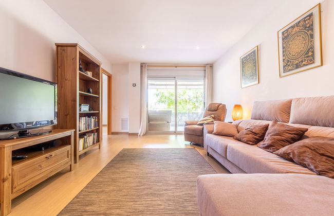 Apartamento de 4 quartos em Torredembarra com piscina e jardim - Foto 6