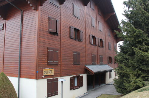 Photo 1 - 2 bedroom Apartment in Ollon with mountain view