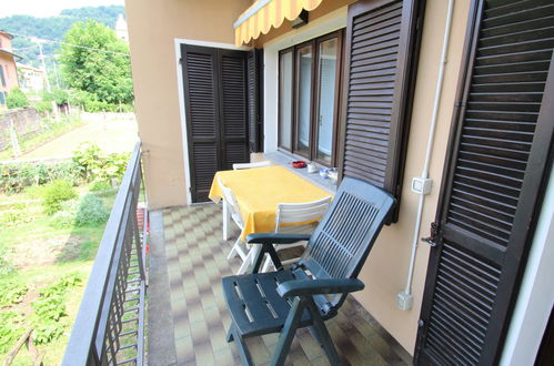 Photo 20 - 2 bedroom Apartment in Maccagno con Pino e Veddasca with garden and mountain view