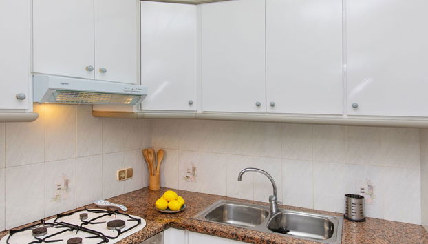 Apartment mit 3 Schlafzimmern in Portbou - Foto 3