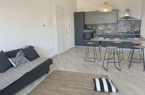 Foto 5 - Apartamento de 2 quartos em San Lorenzo al Mare com jardim e terraço