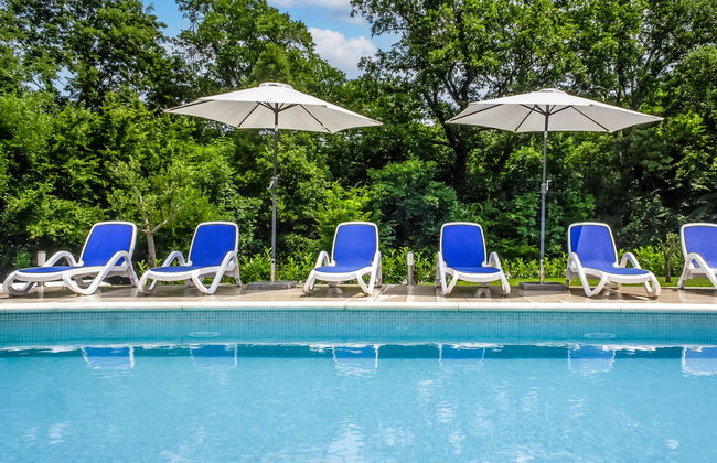 Casa de 4 quartos em Raša com piscina privada e jardim - Foto 7
