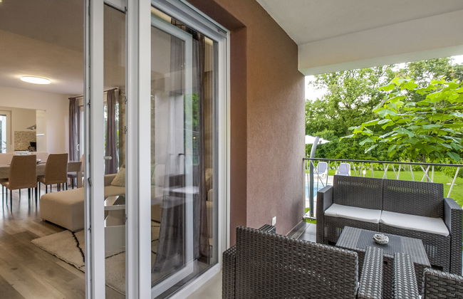 Casa de 4 quartos em Raša com piscina privada e jardim - Foto 22