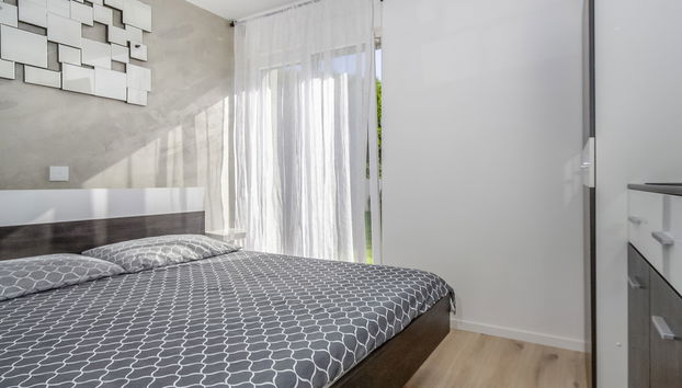 Maison de 4 chambres à Raša avec piscine privée et jardin - Photo 5