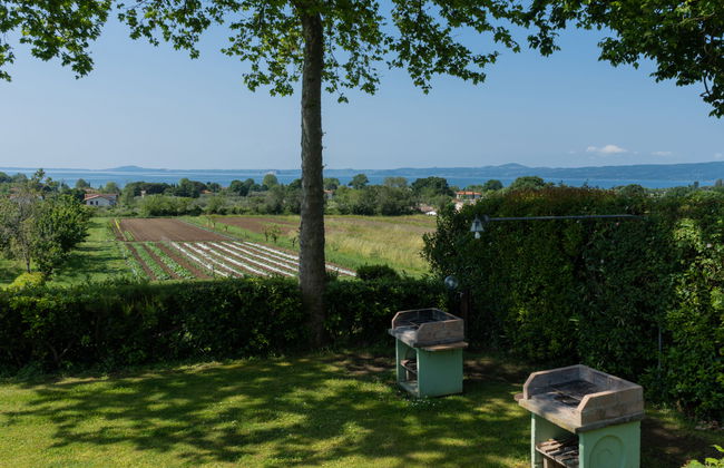 Casa de 2 quartos em Bolsena com piscina e jardim - Foto 4