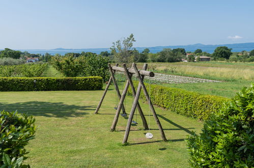 Foto 20 - Haus mit 1 Schlafzimmer in Bolsena mit schwimmbad und garten