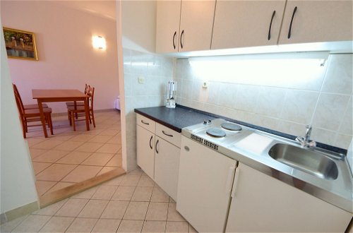 Photo 8 - 1 bedroom Apartment in Orebić with swimming pool and sea view