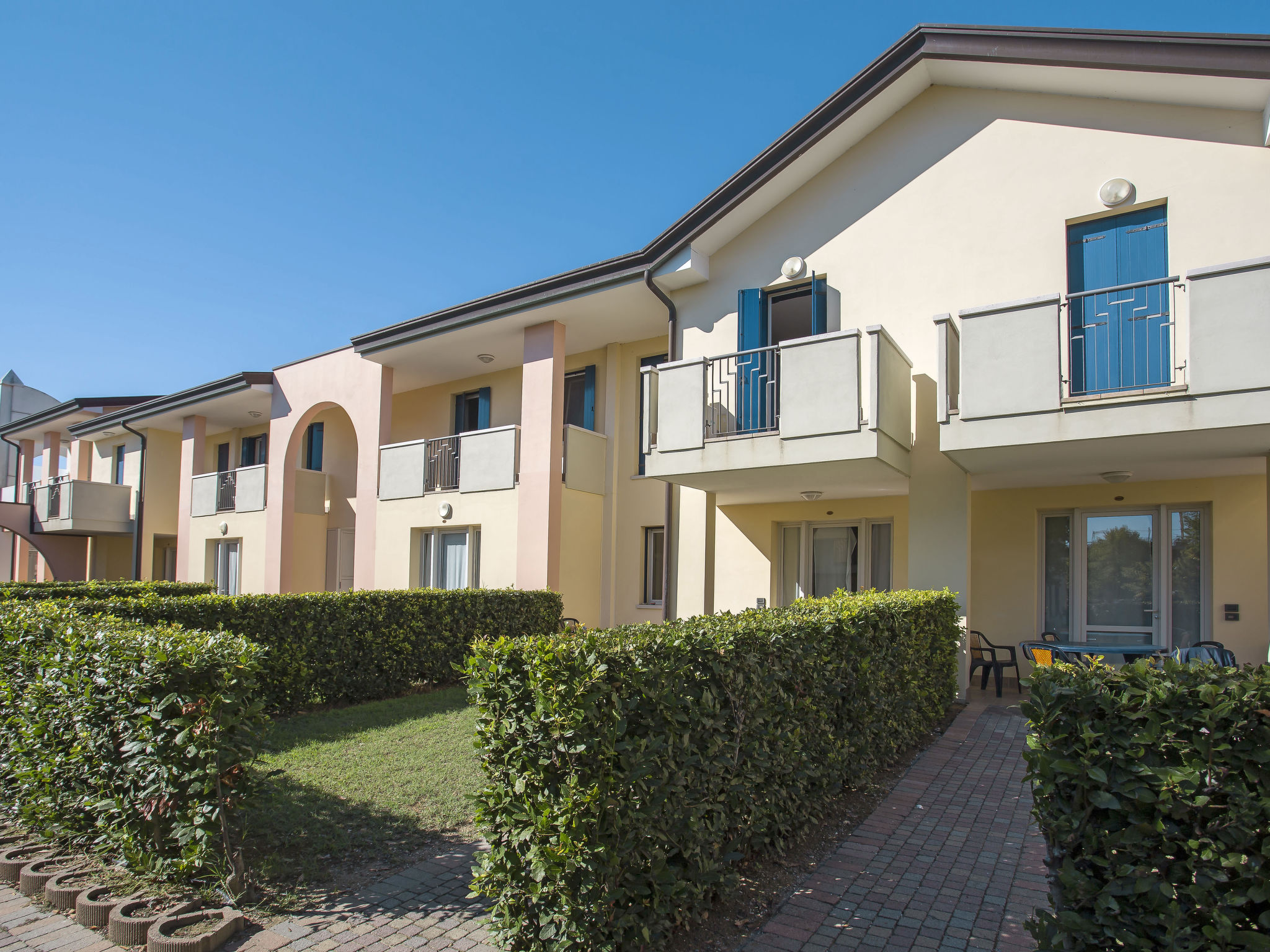 Foto 1 - Casa de 2 habitaciones en Caorle con piscina y jardín