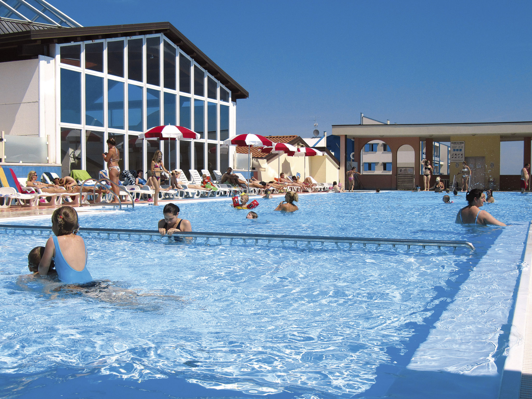 Photo 1 - Maison de 1 chambre à Caorle avec piscine et vues à la mer