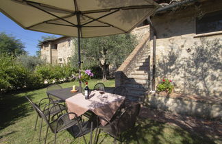 Photo 3 - Appartement de 2 chambres à Colle di Val d'Elsa avec piscine et jardin