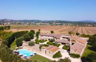 Foto 1 - Casa de 13 habitaciones en Colle di Val d'Elsa con piscina privada y jardín